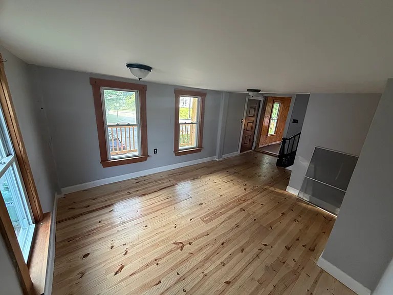 173 Main St — Photo 5