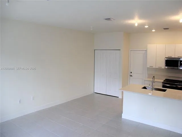 4272 NW 82nd Ave — Photo 15