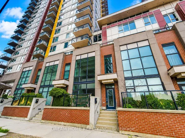 17 Town Centre Ct, Toronto, ON M1P 0B3