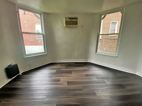 2nd image of 6036 Stanton Ave APT 4