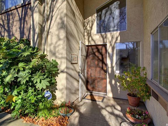 3rd image of 3114 Iberian Dr