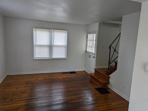 3rd image of 441 S Napoleon Ave