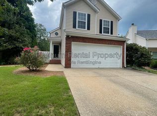 810 Camelon Ct, Milton, GA 30004