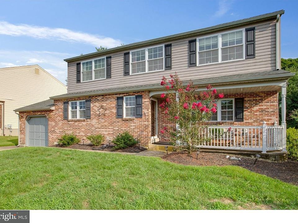 1st image of 41 Whitson Dr