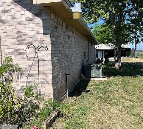 4th image of 409 Ramsey Rd