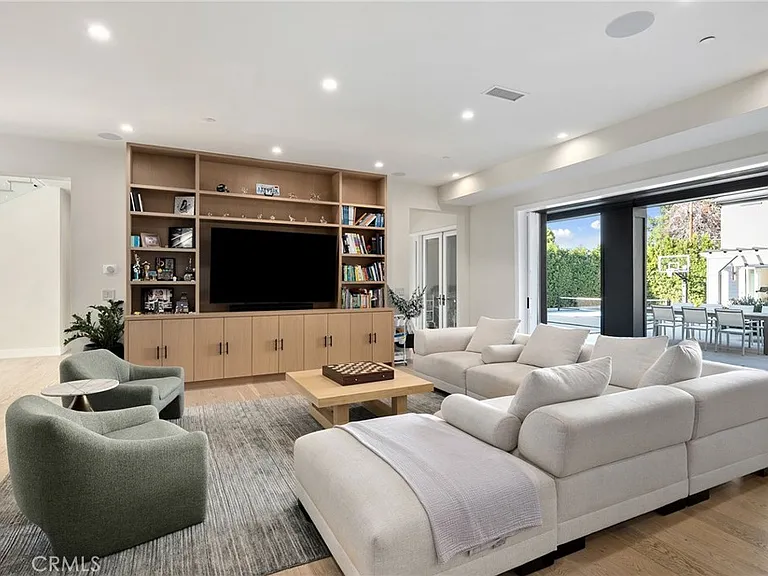 15547 Valley Vista Blvd — Photo 7