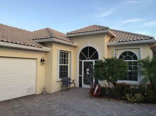 8272 Tobago Ln, Wellington, FL 33414