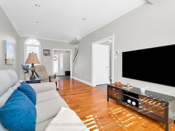 4th image of 21 Bushberry Rd