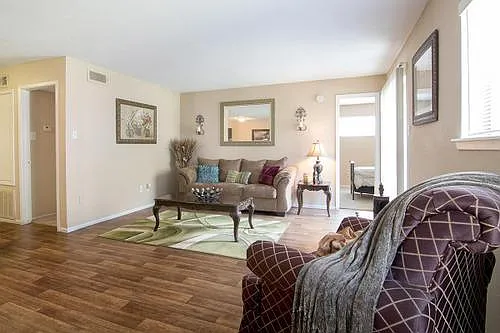 2900 S Gessner Rd — Photo 18