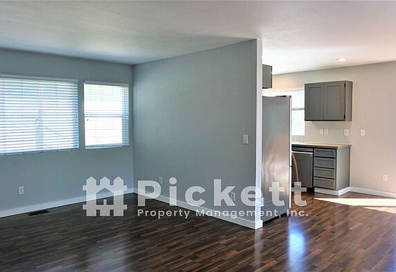 2nd image of 1108 N Cambrian Ave