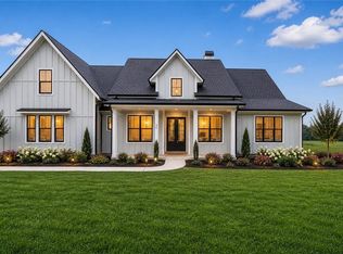 97 Old Town Rd, Dacula, GA 30019