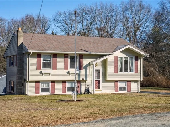 41 Laura Ln, Northbridge, MA 01534