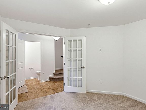 5th image of 9448 Paragon Ct