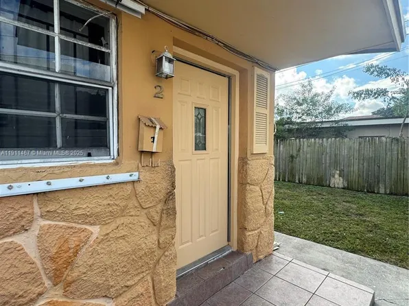 733 NW 4th St Unit 2, Hallandale, FL 33009