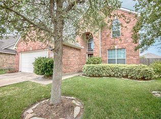 602 Imperial Ridge Ct, La Marque, TX 77568