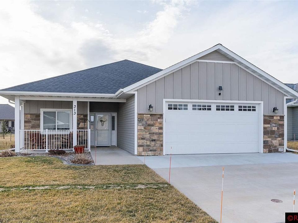 1st image of 313 Copper Village Cir