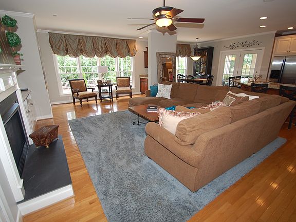 5th image of 11932 Blairmont Pl