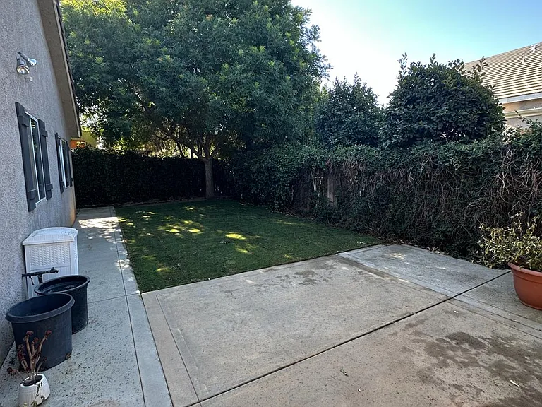2928 Norwich Ave — Photo 19
