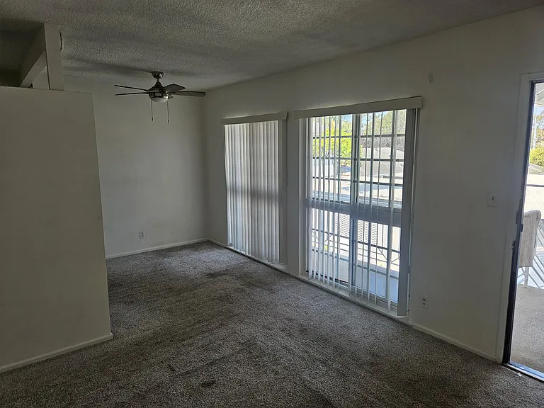 405 Corona Del Mar #9 — Photo 2