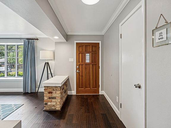 4th image of 8422 Sweetwood Dr