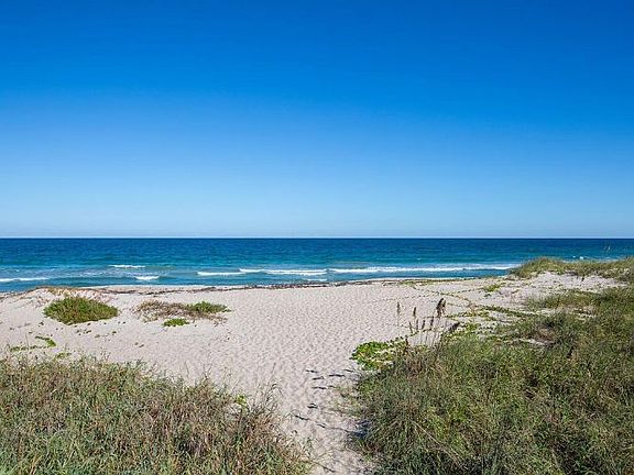 3rd image of 5051 N Highway A1a APT 12-5