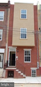 2215 N Camac St, Philadelphia, PA, 19133
