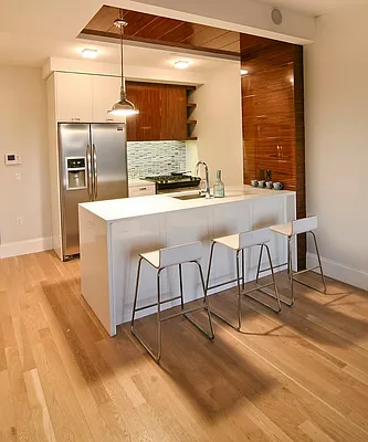 Rented by City View Living | media 7