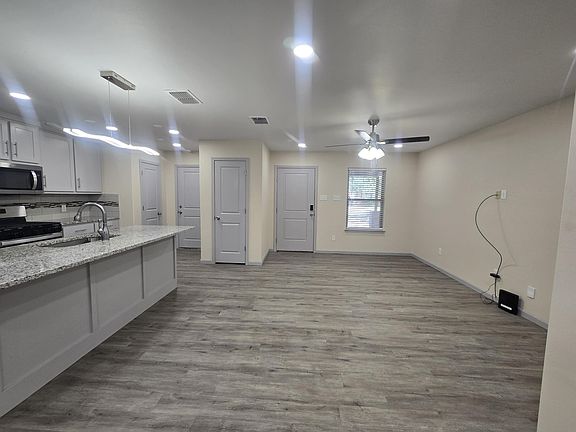 3rd image of 3809 36th St