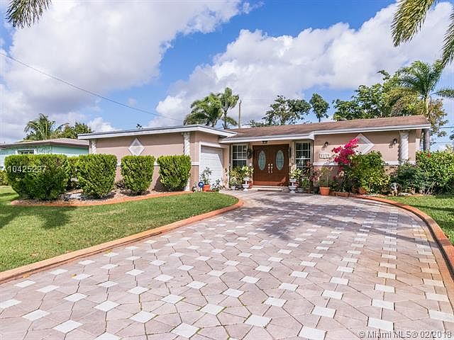 1st image of 8619 Claridge Dr