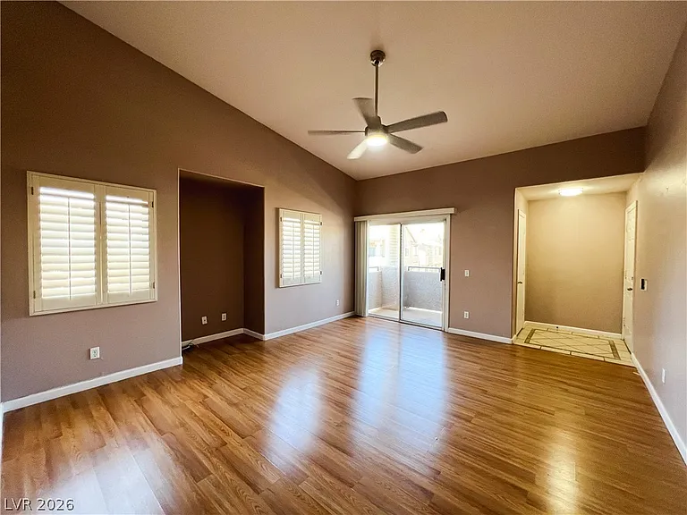 2100 Quarry Ridge St #207 — Photo 23