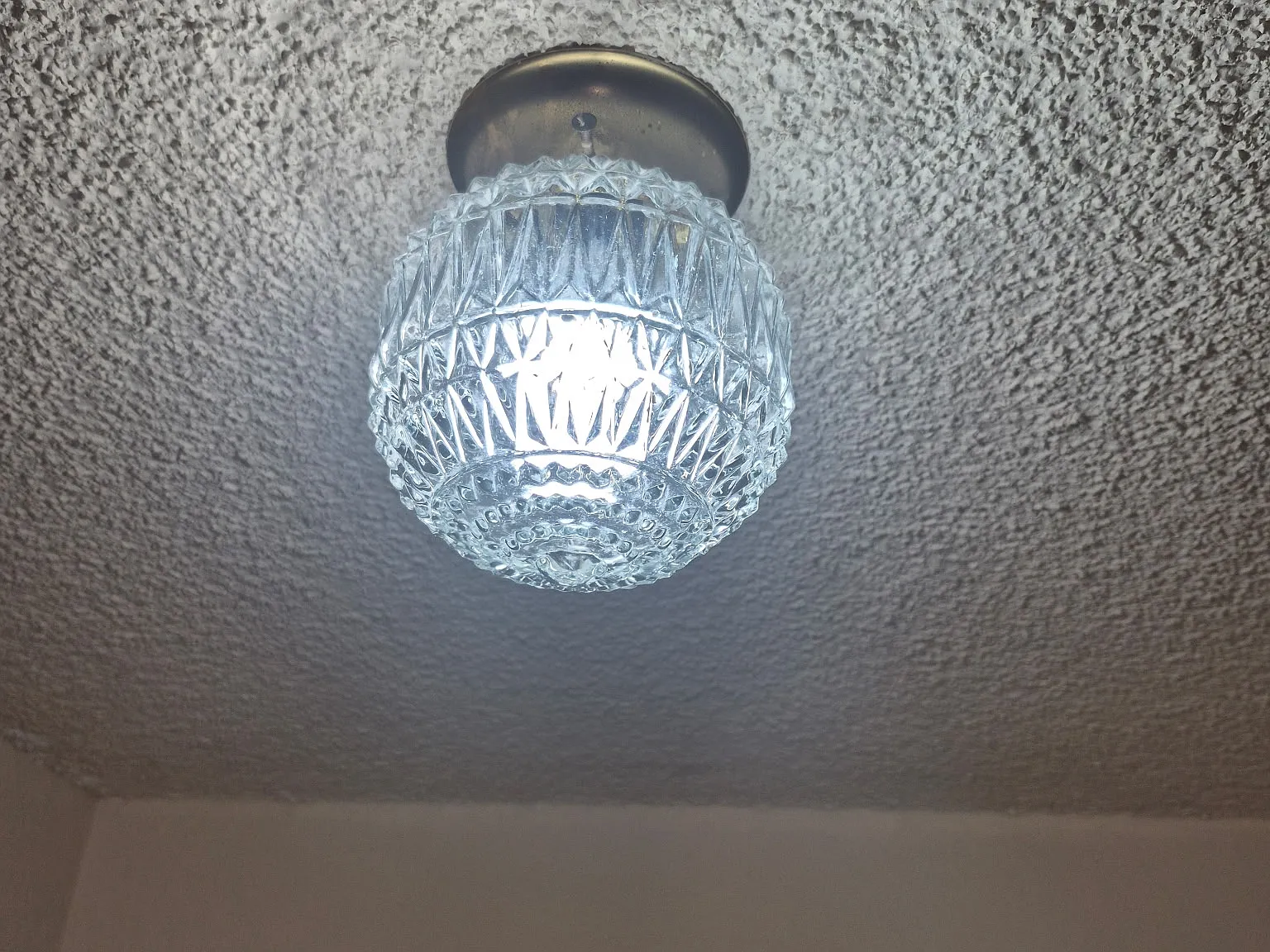 3 bed, 1030 sqft, $2,000 — Photo 4