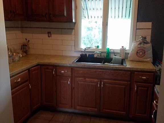 2nd image of 5707 Chestnut Ave