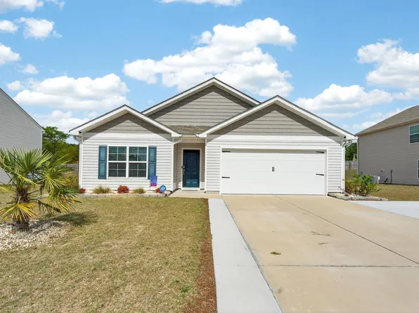 172 Carrington Dr, Lugoff, SC 29078