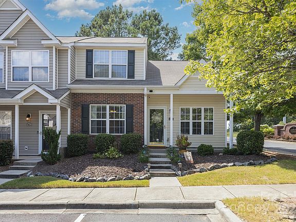 4th image of 1761 Hidden Creek Dr
