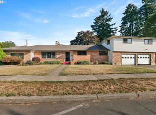 10831 NE Oregon St, Portland, OR 97220