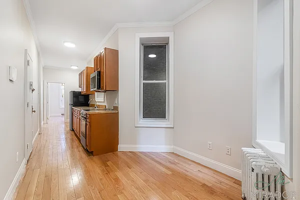 Rented by Mirador Real Estate | media 13