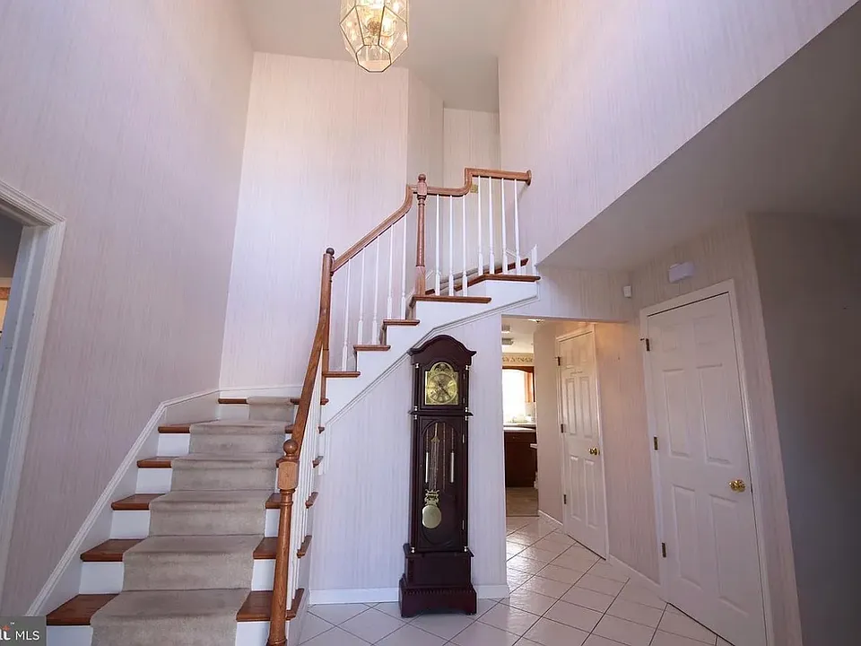 1162 Tuckerton Rd