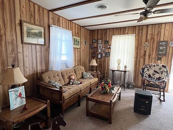 4th image of 310 Garrett Ave