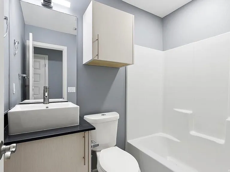 1421 W Harrison Ave #6 — Photo 7