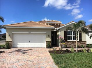 3322 Apple Blossom Dr, Alva, FL 33920