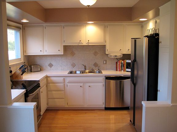 4th image of 5084 Westcombe Ln