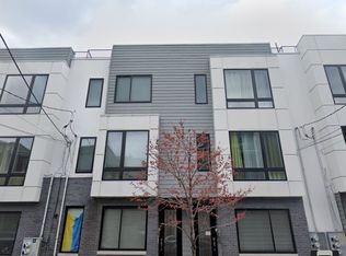 1227 N 5th St #1, Philadelphia, PA 19122