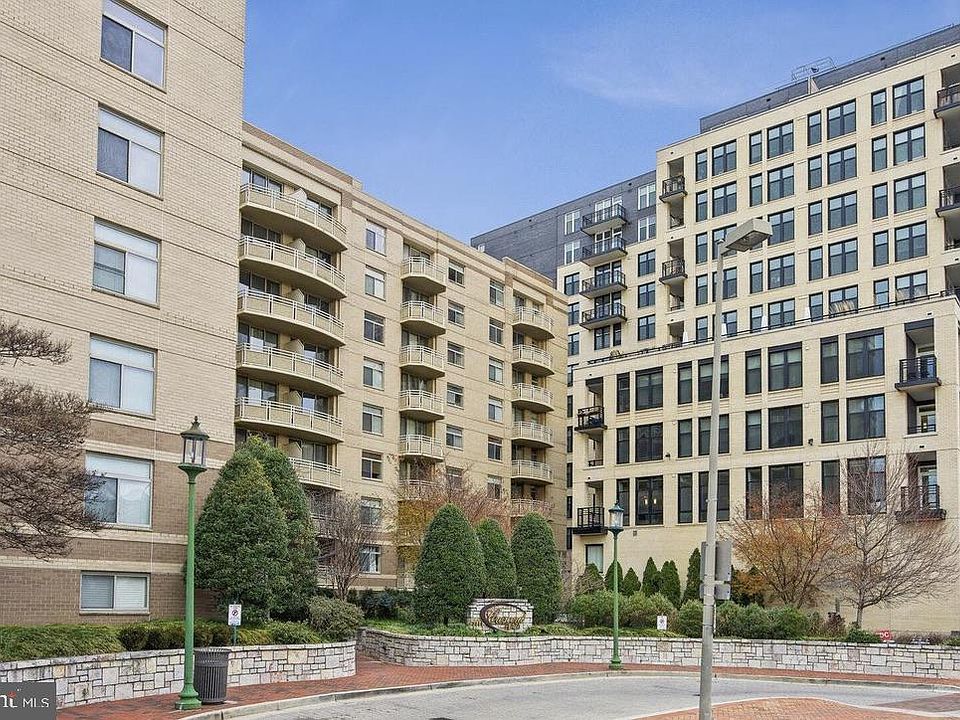 1st image of 7111 Woodmont Ave APT 712