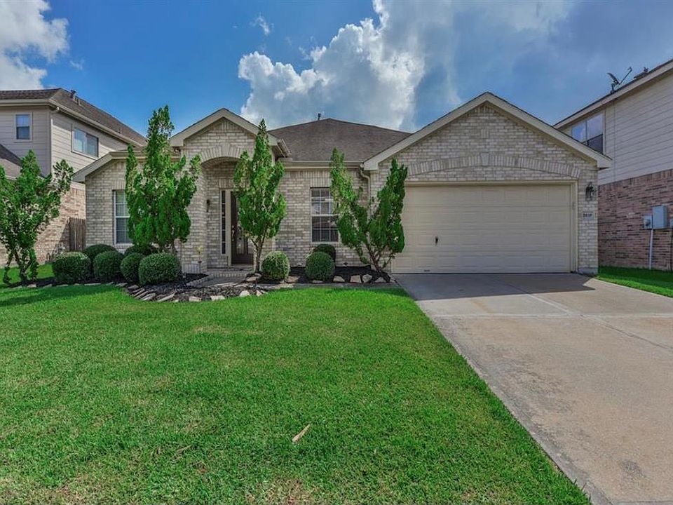 1st image of 3818 Misty Falls Ln
