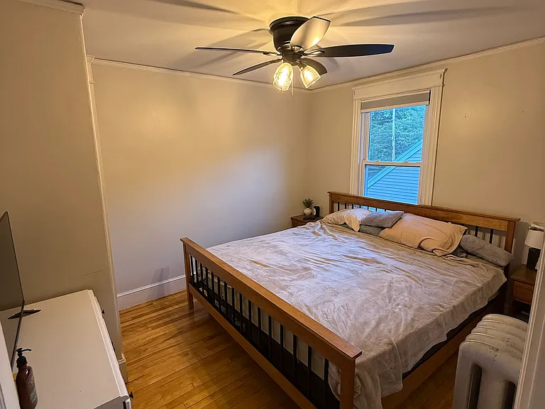 50 Rockland Ave #2 — Photo 8