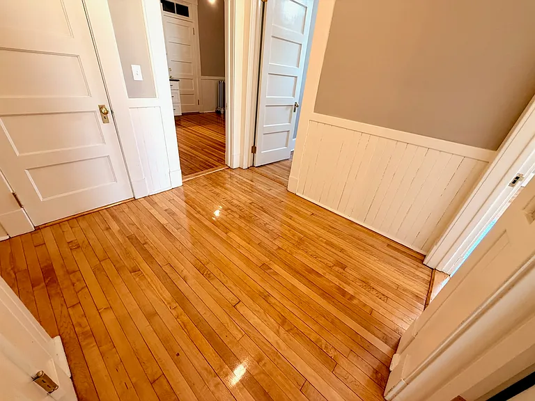 69 S Pleasant St #12 — Photo 14