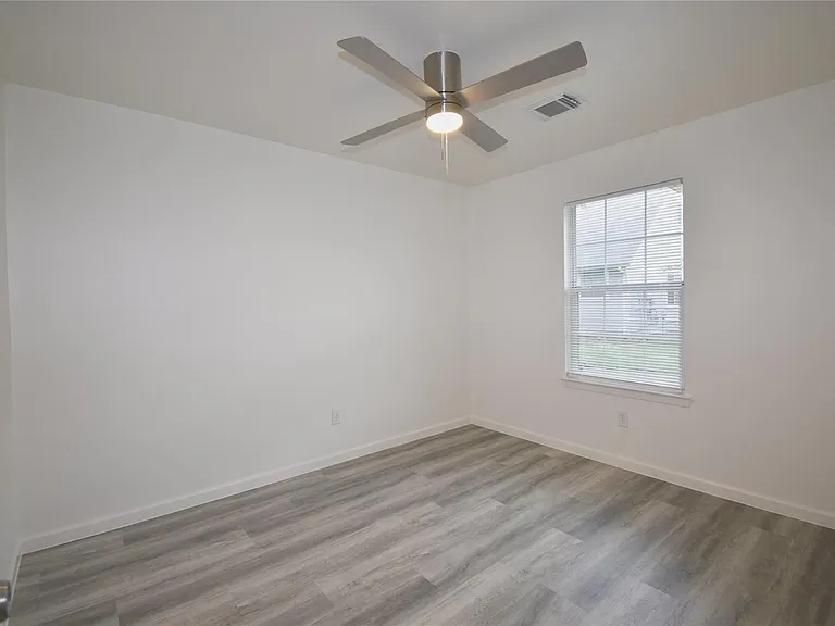 6145 Settlers Square Ln — Photo 14