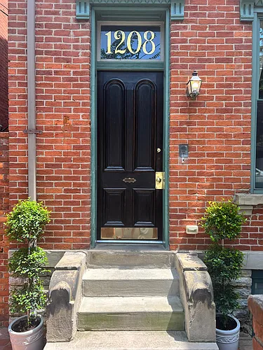 1208 Louden St #1 Photo 1