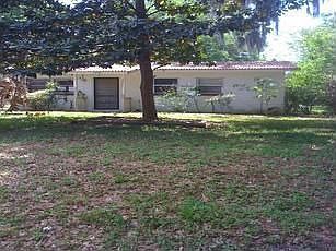 1st image of 704 E Magnolia St