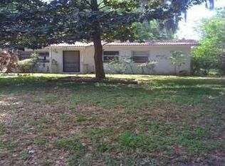 704 E Magnolia St, Apopka, FL 32703